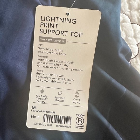 NWT - Athleta Lightning Print Support Top - Size M - Originally $69 - Picture 4 of 5